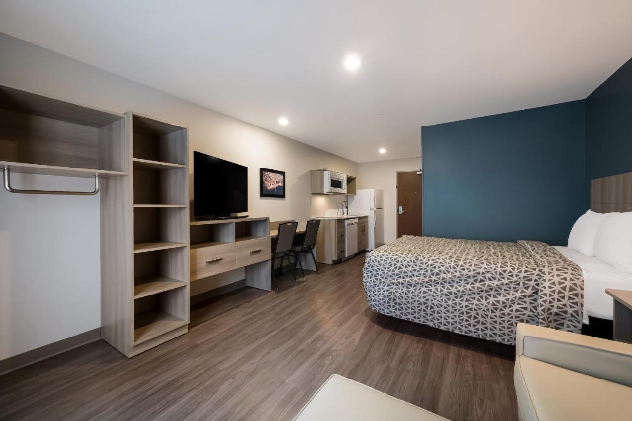 Woodspring Suites Detroit ستيرلينغ هايتس المظهر الخارجي الصورة