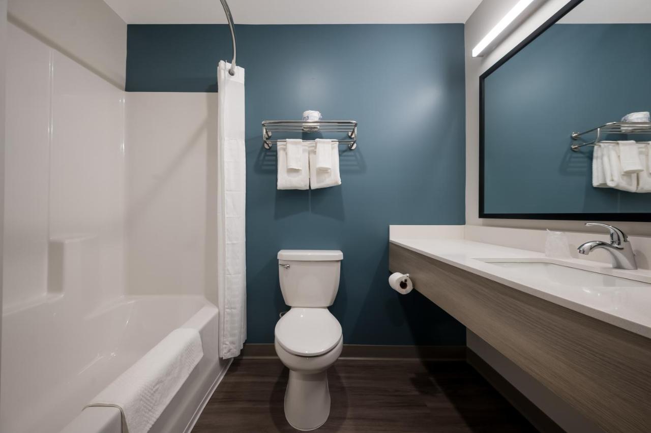 Woodspring Suites Detroit ستيرلينغ هايتس المظهر الخارجي الصورة