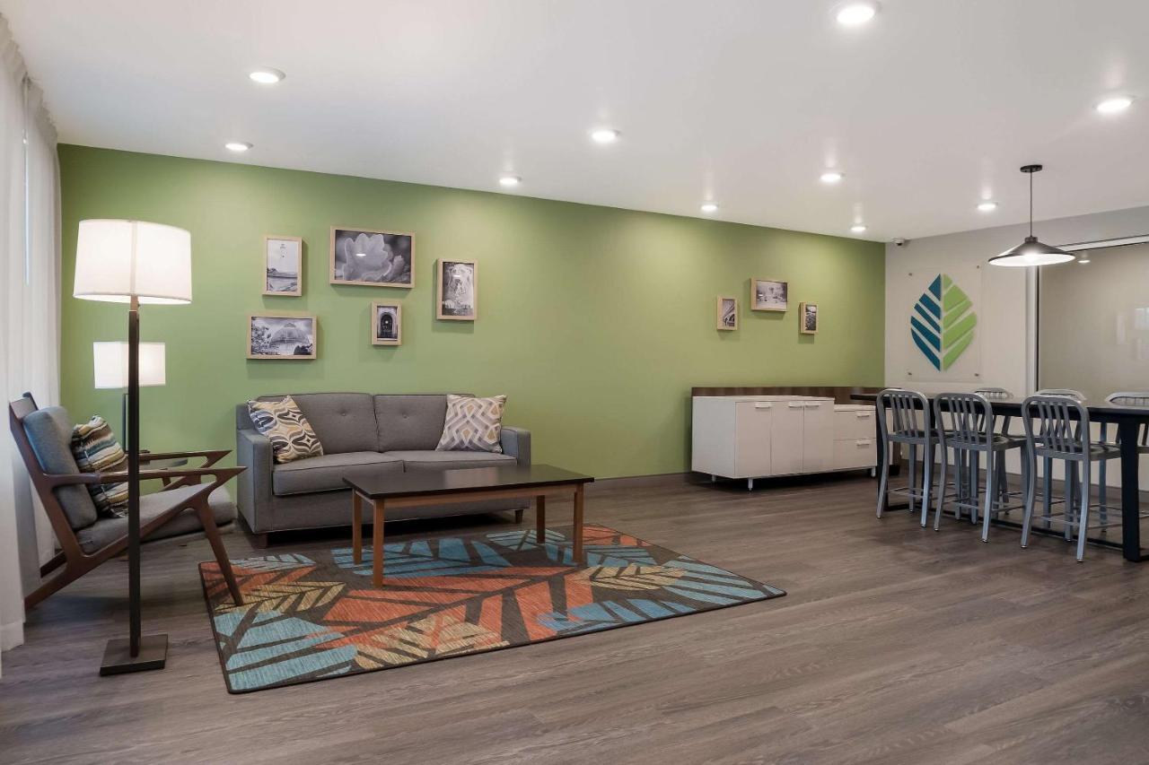 Woodspring Suites Detroit ستيرلينغ هايتس المظهر الخارجي الصورة