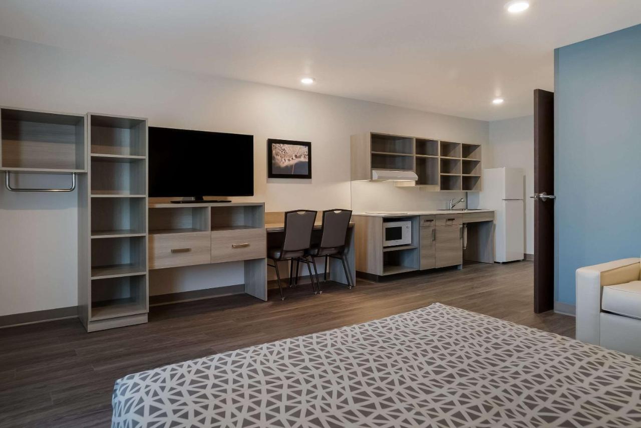 Woodspring Suites Detroit ستيرلينغ هايتس المظهر الخارجي الصورة