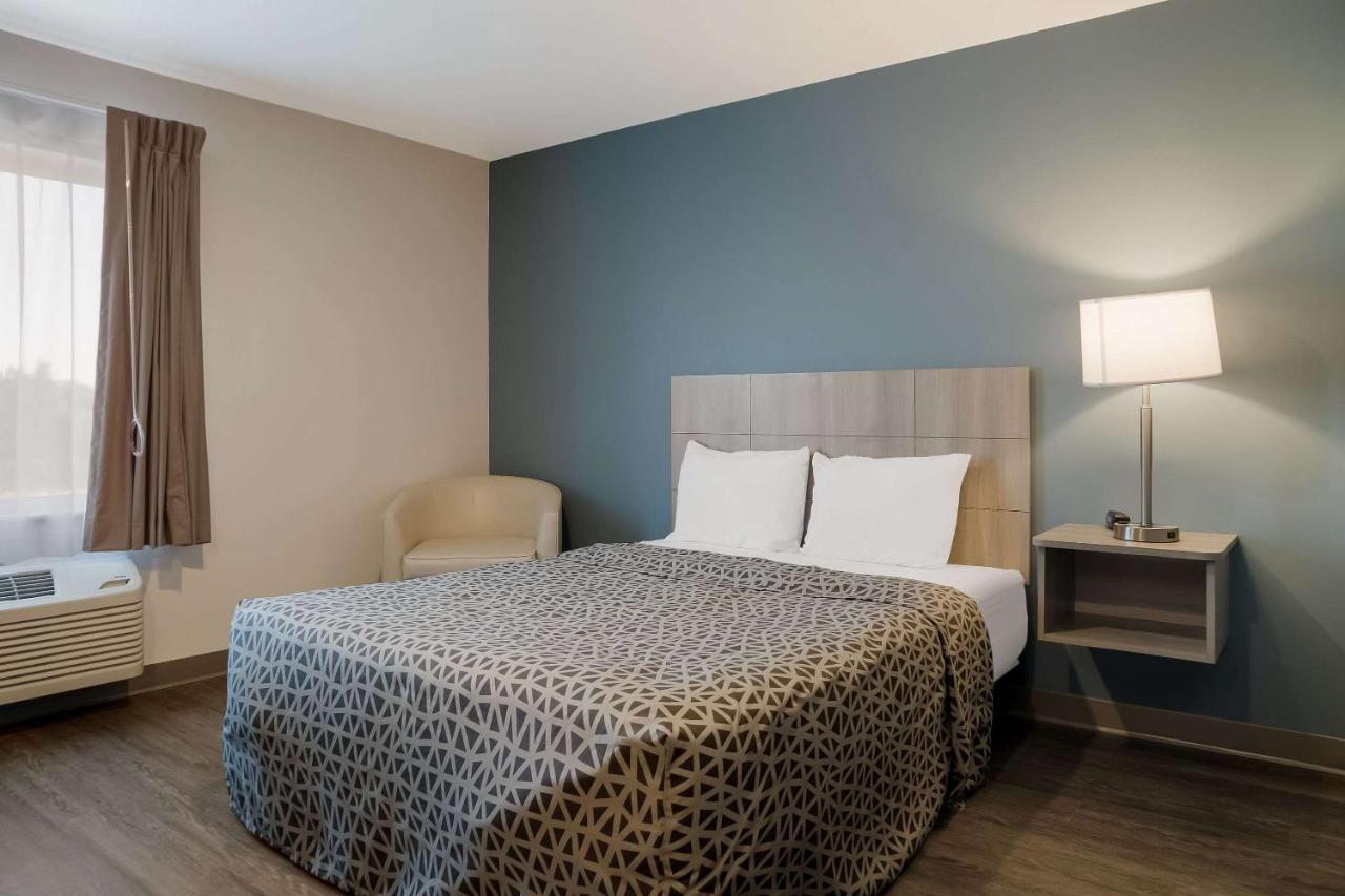 Woodspring Suites Detroit ستيرلينغ هايتس المظهر الخارجي الصورة